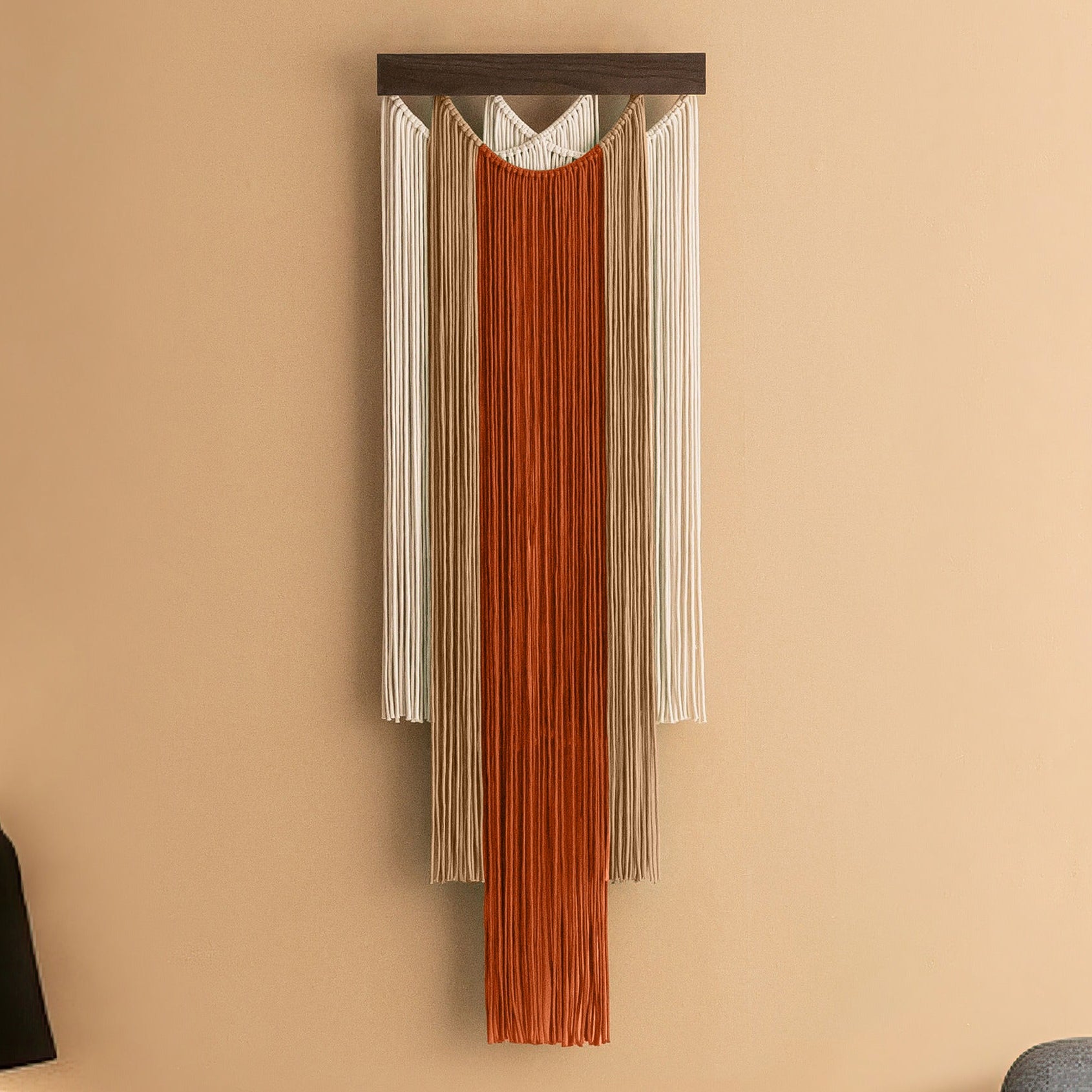 Falling Star Wall Hanging – Vertical Macrame Fiber Art for Home V92