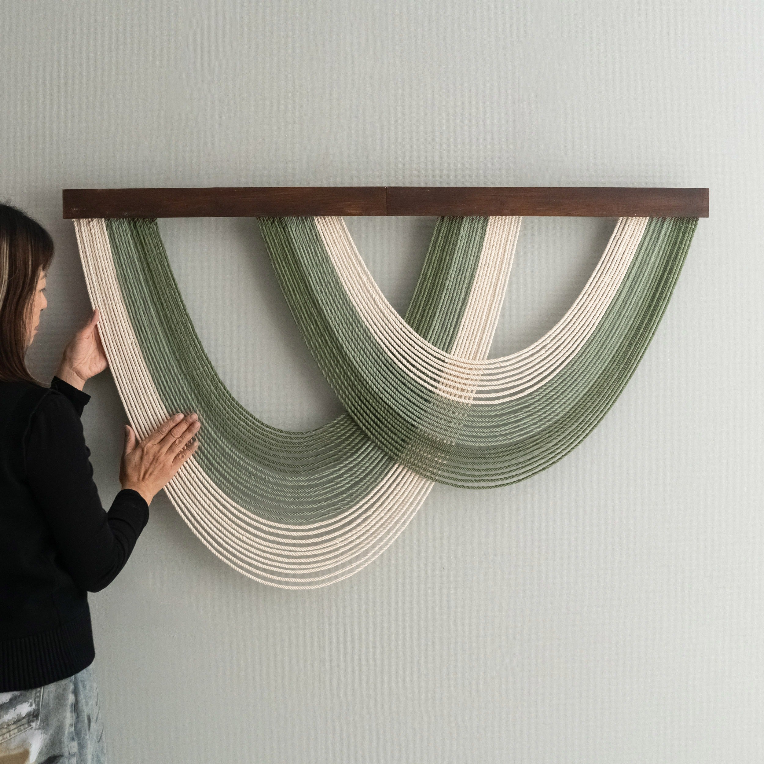 Macrame Fiber Wall Hanging For Elegant Boho Home Decor