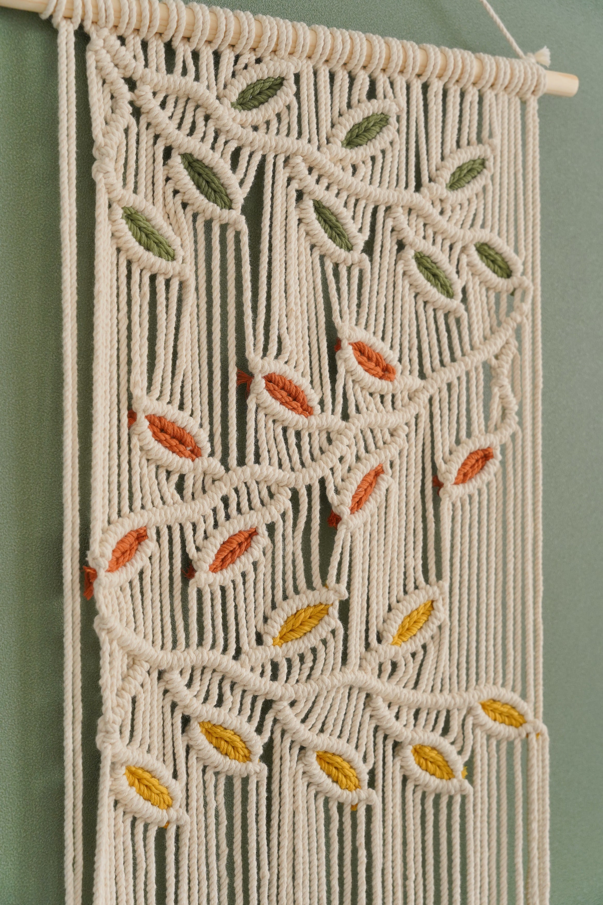 Macrame Wall Hanging Boho Wall Decor with Fiber Wall Art W16