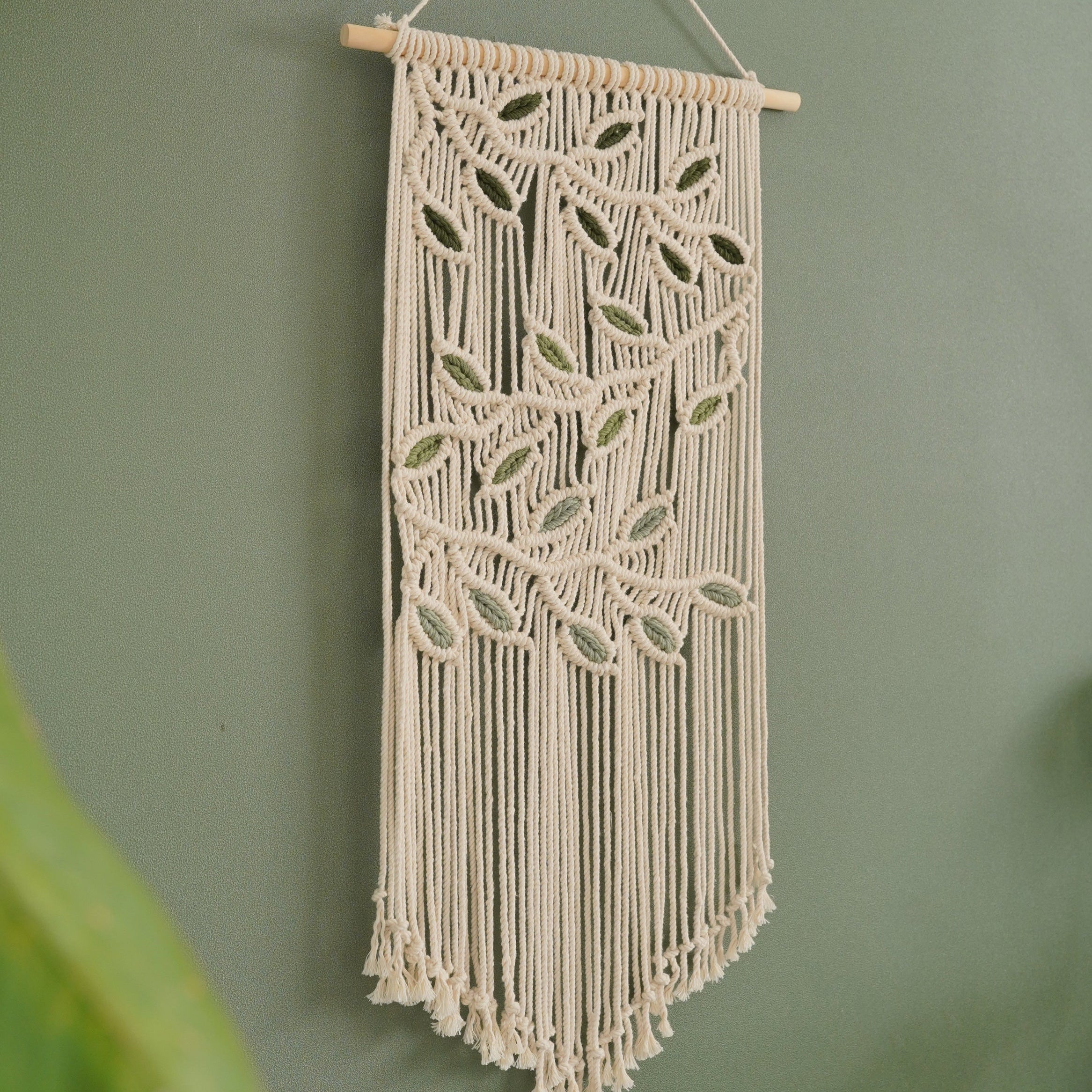 Macrame Wall Hanging Boho Wall Decor with Fiber Wall Art W16