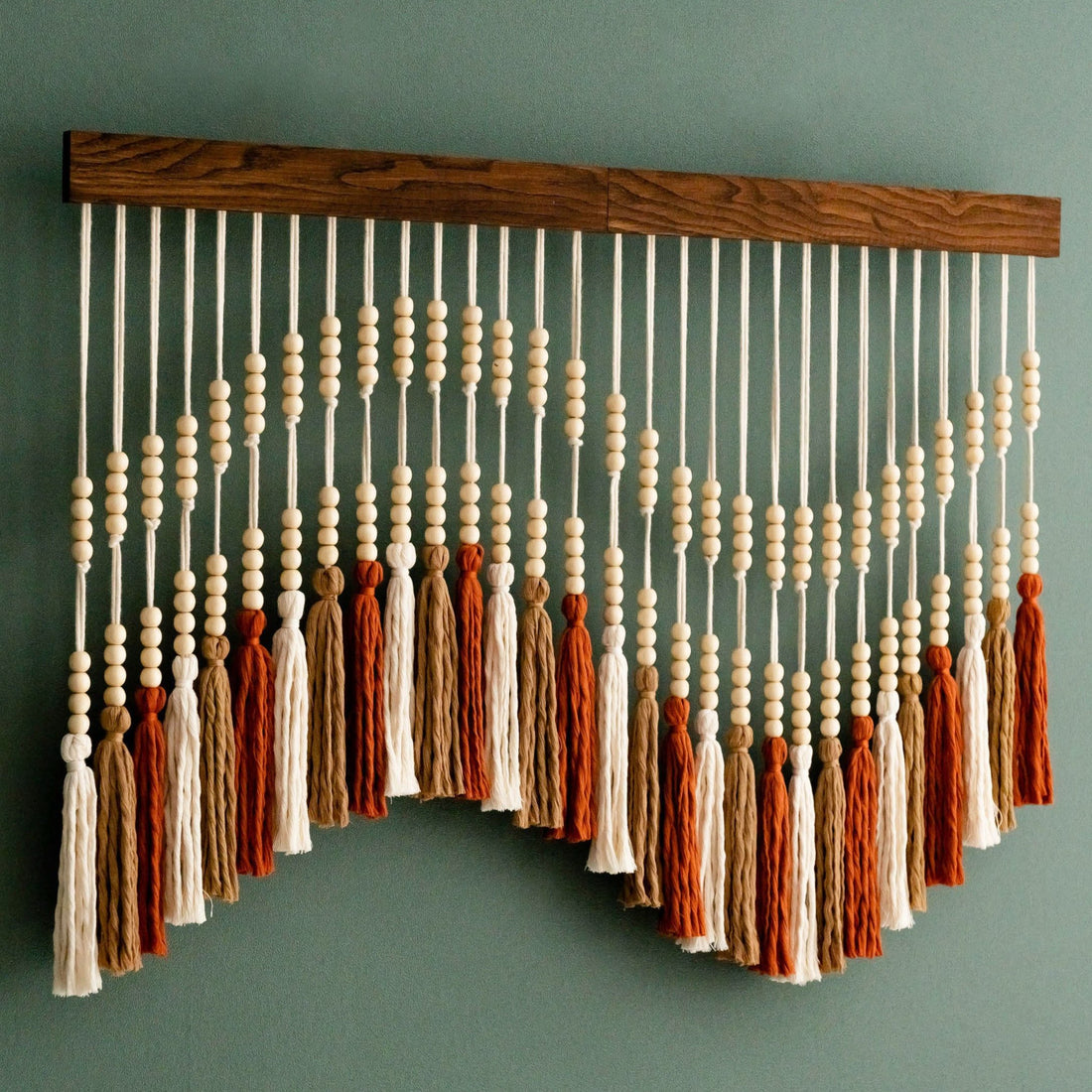 Melody Jellyfish - Macrame Tassel Wall Hanging with Wood Beads V55