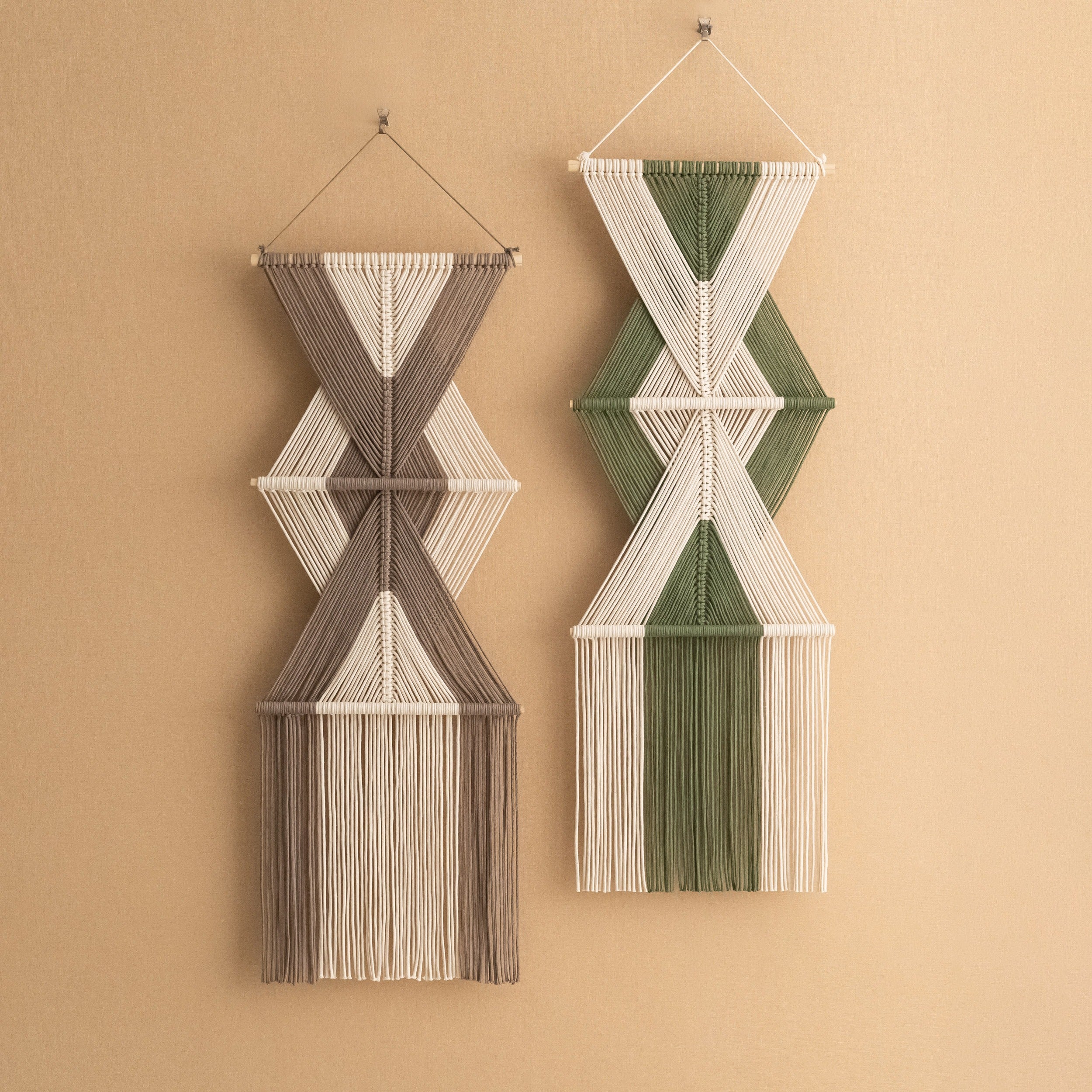 The Arrows - Vertical Boho Macrame Wall Hanging V86