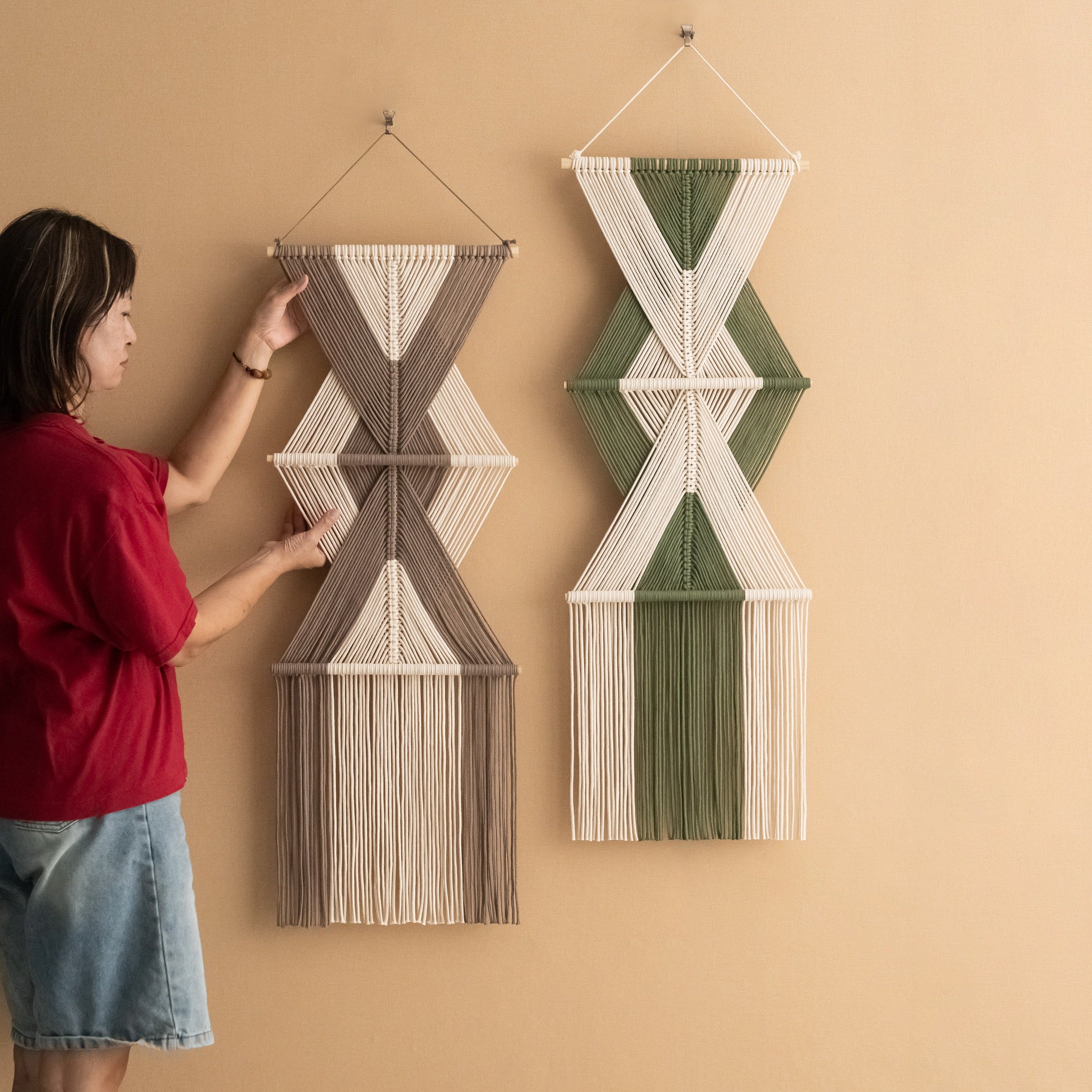 The Arrows - Vertical Boho Macrame Wall Hanging V86