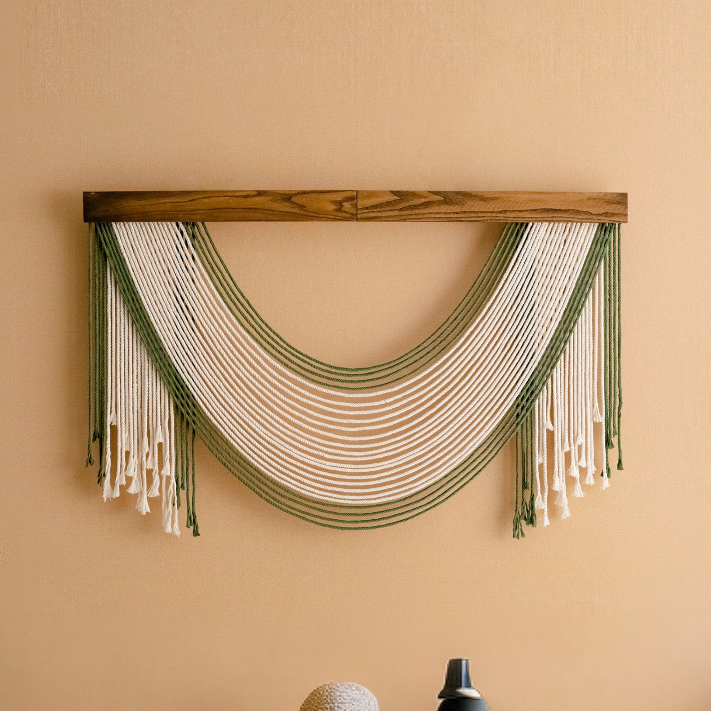 Macrame Fiber Wall Hanging For Elegant Boho Home Accents