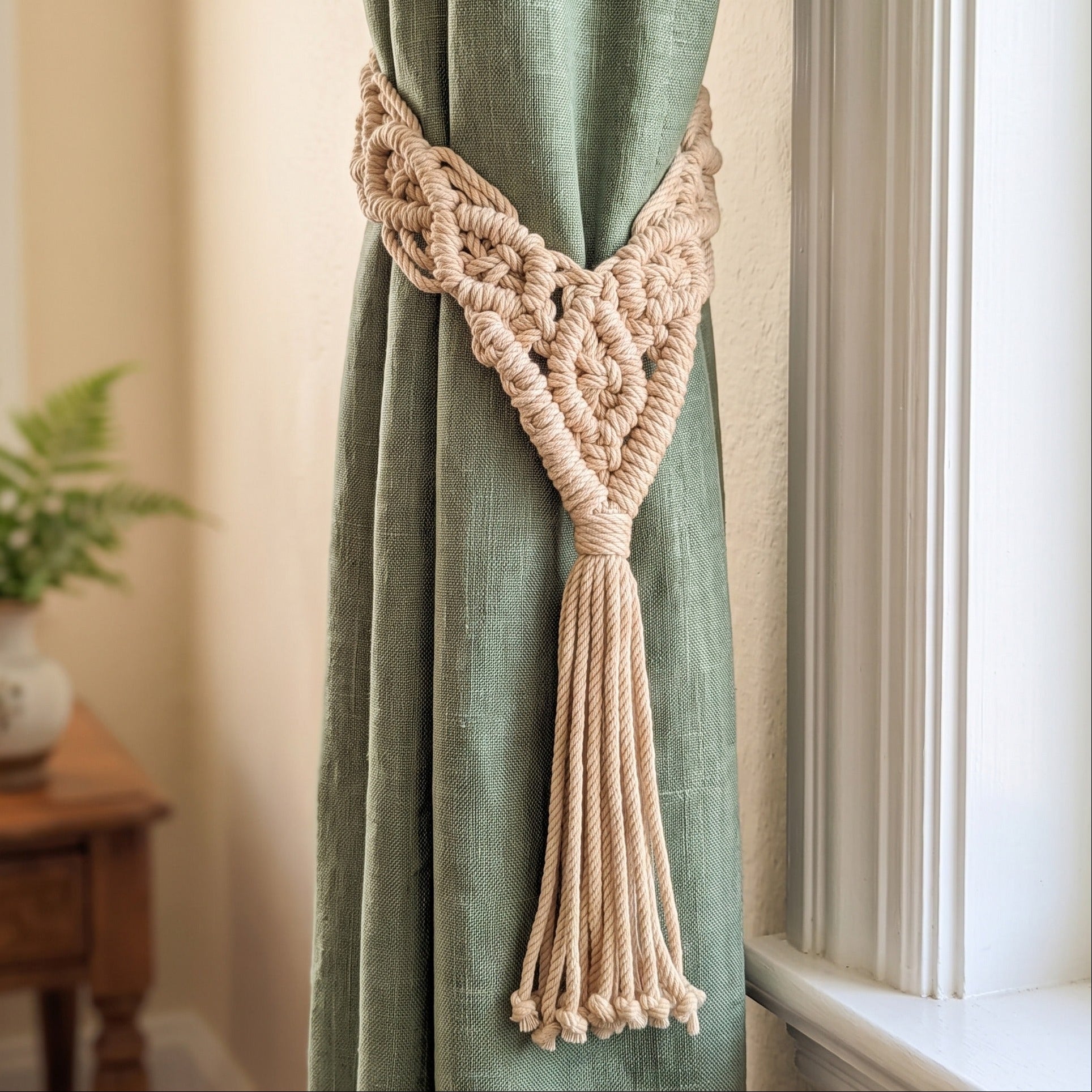 Macrame Curtain Tieback Tassel for Boho Curtain Tiebacks C19
