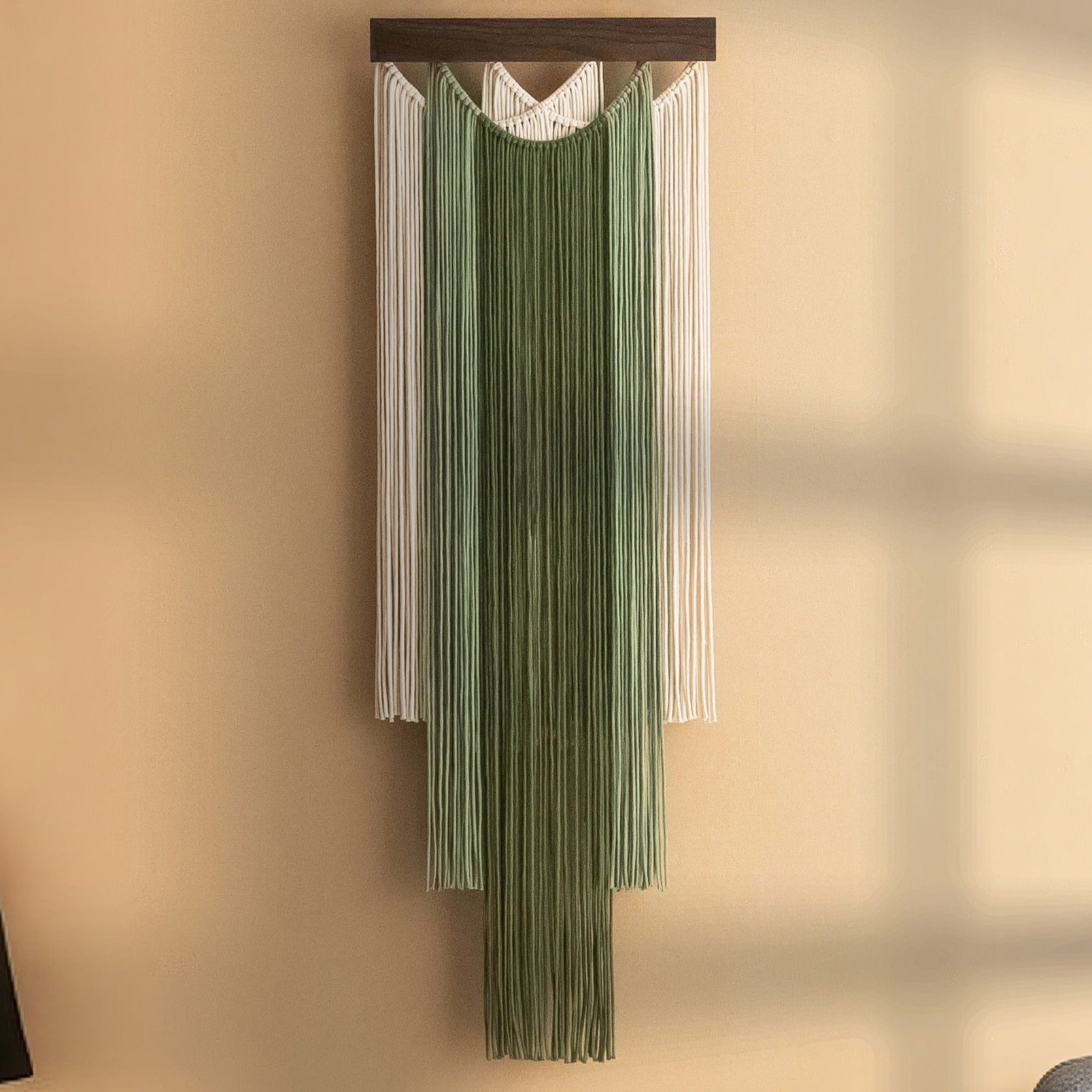 Falling Star Wall Hanging – Cotton Macrame Art for Boho Decor V92